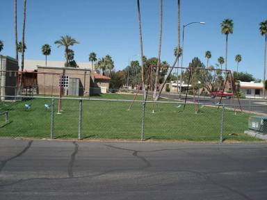 Main picture of 629 N Pioneer Cir