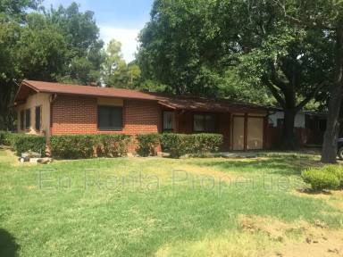 Main picture of 1414 Lackland St