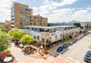 Main picture of Peregrine Plaza