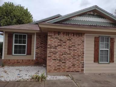 Main picture of 2215 Long Creek Ct