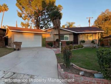 Main picture of 2001 Sandy Ln