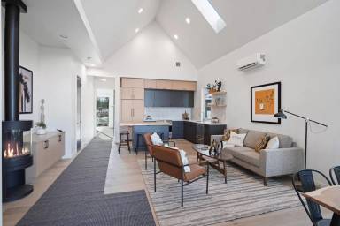 Main picture of 3266 NW Celilo Ln