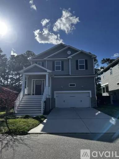Main picture of 9559 13th Bay St