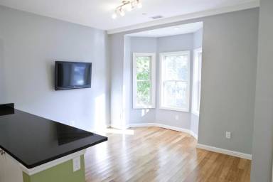 Main picture of 35 Forbes St