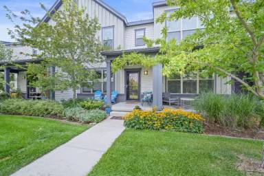 Main picture of 11185 E 25th Ave