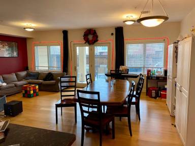 Main picture of 2800 Aurora Ave