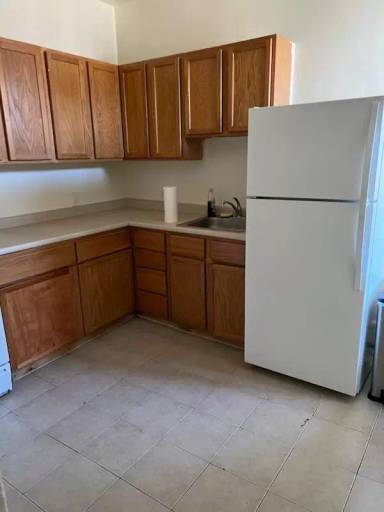 Main picture of 730 W Walnut St