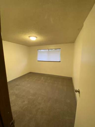 Main picture of 2688 NW Norwood St