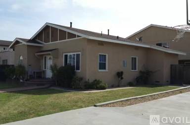 Main picture of 2305 Cabrillo Ave