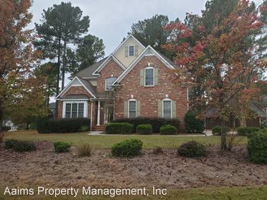 Main picture of 41 Rolling Pines Dr