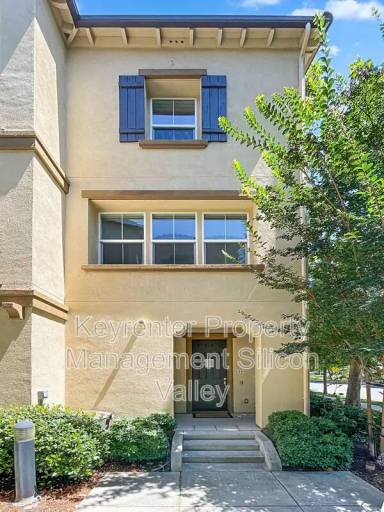 Main picture of 638 Cedarville Ln