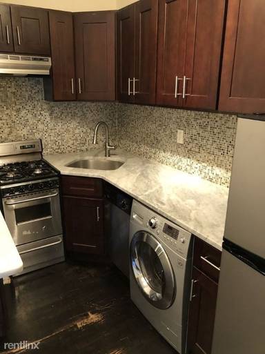 Main picture of 541 E 12th St