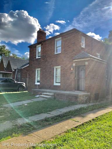 Main picture of 11643 Sussex St