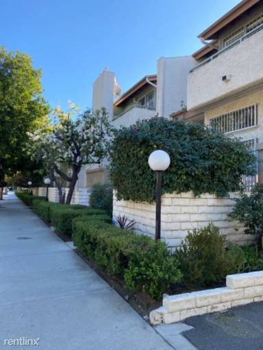 Main picture of 12366 Chandler Blvd