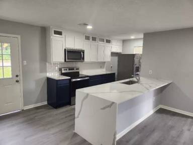 Main picture of 114 Bybee Dr