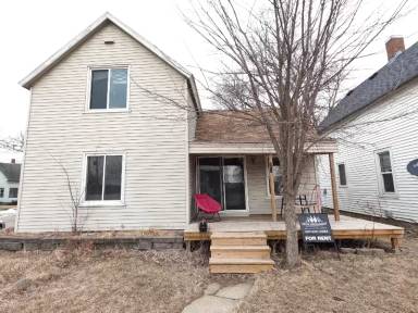 Main picture of 707 4th St SE