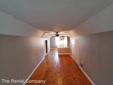Main picture of 114 Bennington Ct