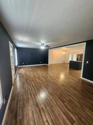 Main picture of 184 Echo Valley Dr