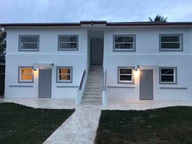 Main picture of 414 NW 53rd St