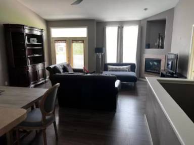 Main picture of 6414 Caddy Pt