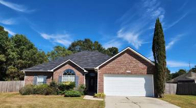 Main picture of 6320 Luckey Ln