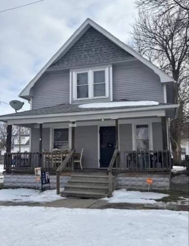 Main picture of 2344 Elm St