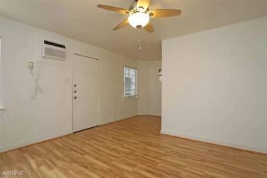 Main picture of 1615 Wentworth St
