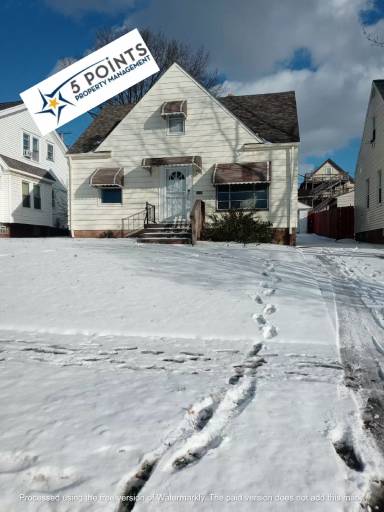 Main picture of 4707 E 88th St