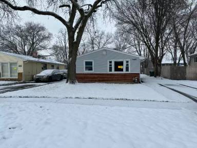 Main picture of 16412 Marshfield Ave