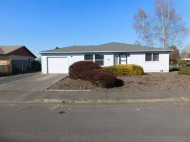 Main picture of 1517 Princess Ln NE