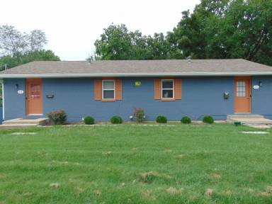 Main picture of 121 Redwood Rd