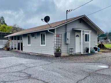 Main picture of 1246 2nd Ave