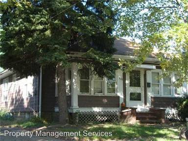 Main picture of 728 1/2 Georgia Ave