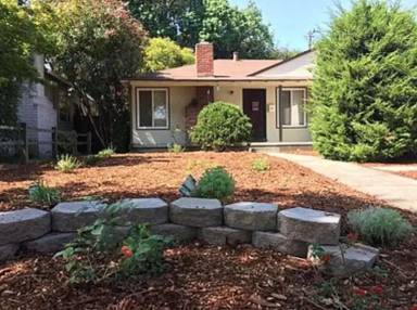 Main picture of 557 N Clover Ave