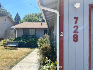 Main picture of 720 Buena Vista St