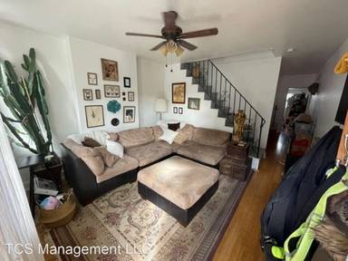 Main picture of 2177 E Hazzard St