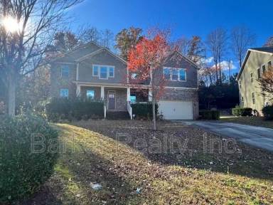 Main picture of 324 Matilda Pl