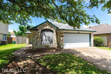 Main picture of 8706 Devine Ln