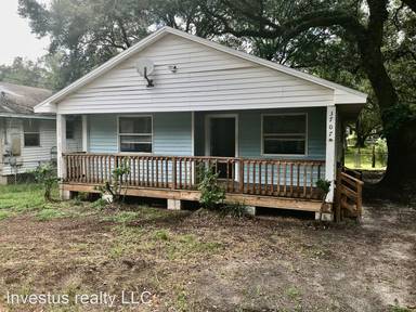 Main picture of 3707 Carroway St