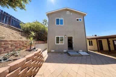 Main picture of 5239 Tipton St