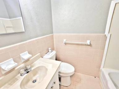 Main picture of 4510 Foster Ave SW
