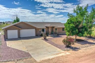 Main picture of 342 S Acansa Dr