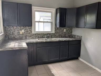 Main picture of 12778 Strathmoor