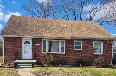 Main picture of 512 Gravatt Ave