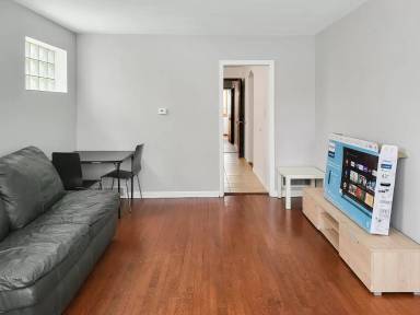 Main picture of 4626 S Kilpatrick Ave