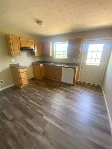 Main picture of 2031 Jonathon Dr