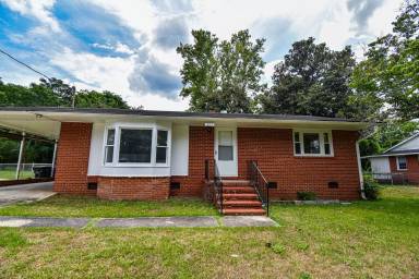 Main picture of 325 Richmond Dr