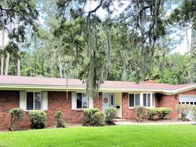 Main picture of 323 Old Plantation Rd