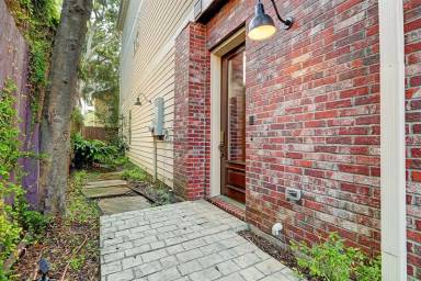 Main picture of 2501 McDuffie St