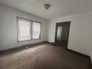 Main picture of 2114 Dowd Ave